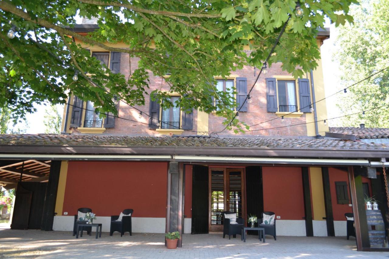 La Locanda Nel Frutteto Rovereto sulla Secchia Exterior foto